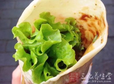 雞蛋灌餅的材料也非常簡單 雞蛋灌餅的材料也非常簡單