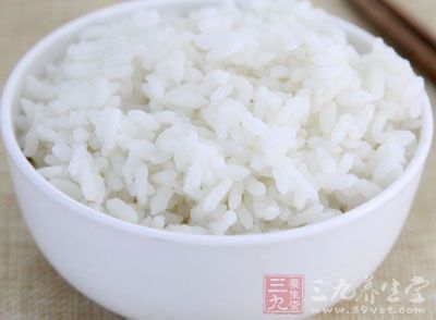 白米1杯,鴨肉1/4只,嫩姜絲少許,蔥花少許,豆豉2大匙 白米1杯,鴨肉1/4只,嫩姜絲少許,蔥花少許,豆豉2大匙