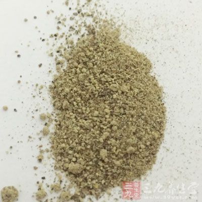 香蔥,雞蛋3個,鹽,胡椒粉 香蔥,雞蛋3個,鹽,胡椒粉