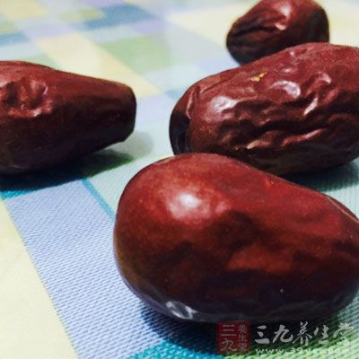 紅豆100克,綠豆100克,山楂30克,紅棗10枚,水1000ML 紅豆100克,綠豆100克,山楂30克,紅棗10枚,水1000ML
