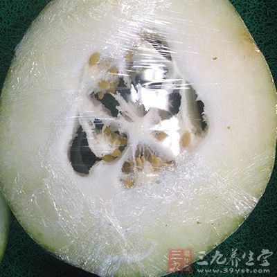 冬瓜去皮洗淨切成大塊