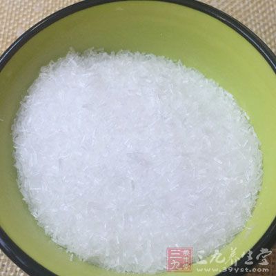 干花生米,植物油,鹽,味精 干花生米,植物油,鹽,味精