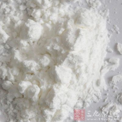 粽子，雞蛋1個，面粉1湯匙