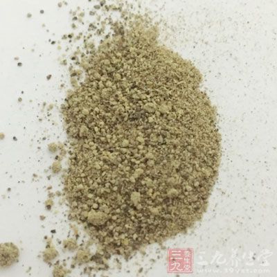 鹽，胡椒粉，姜末，花生油少許