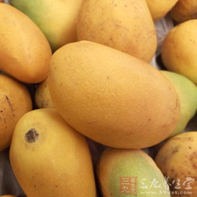 芒果，牛奶，細砂糖