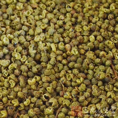 黃花魚,豆腐,粉條,蒜片,姜片,大醬,花椒,料酒 黃花魚,豆腐,粉條,蒜片,姜片,大醬,花椒,料酒
