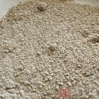 鹽、味精、胡椒粉、面粉、澱粉、花生油、蔥、姜、上湯 鹽、味精、胡椒粉、面粉、澱粉、花生油、蔥、姜、上湯