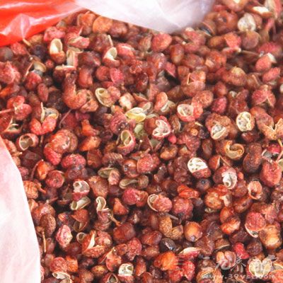 皮皮蝦,花椒,鹽,五香粉,料酒,姜片,蒜末,糖,蔥花 皮皮蝦,花椒,鹽,五香粉,料酒,姜片,蒜末,糖,蔥花