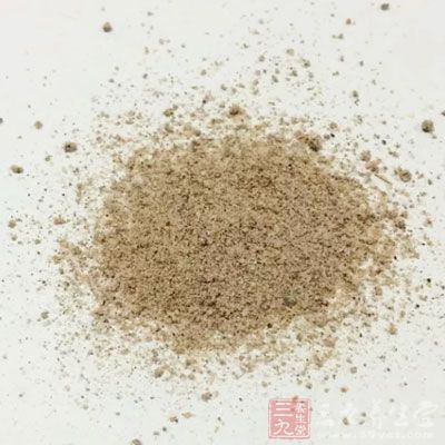 蒜苗，鹽，辣椒粉，蚝油，香醋，香油，雞精