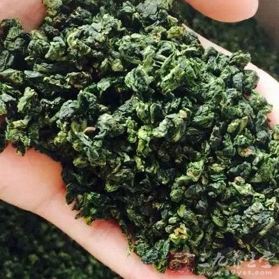 茶葉，煉乳，巧克力針，布丁粉