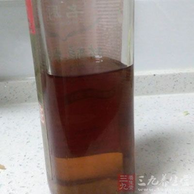 春筍，油，料酒，糖，雞精