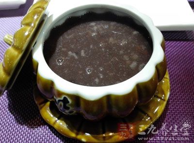 粥裡加入熟地