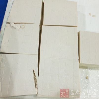 豆腐,胡蘿卜絲,木耳絲,筍絲,肉絲,生抽 豆腐,胡蘿卜絲,木耳絲,筍絲,肉絲,生抽