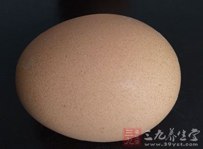 白面1杯，溫水0.3杯，鹽適量，雞蛋2個