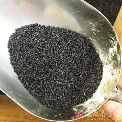 剩米飯,豆渣,黑芝麻,洋蔥半個 剩米飯,豆渣,黑芝麻,洋蔥半個