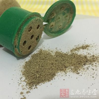 魚丸,魚面筋,竹筍尖,豆苗,鹽,味精,胡椒粉 魚丸,魚面筋,竹筍尖,豆苗,鹽,味精,胡椒粉