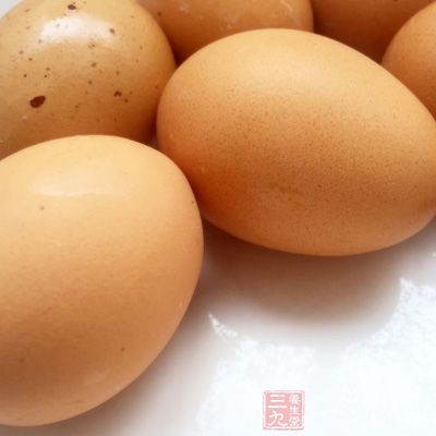 雞蛋打勻待用
