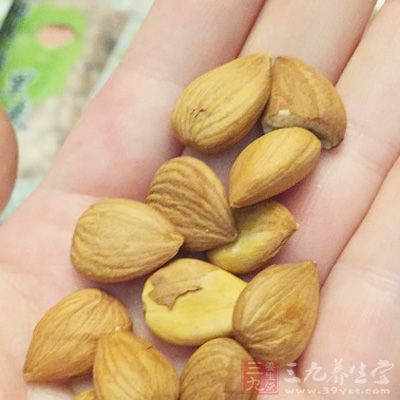 大米、黑芝麻、杏仁 大米、黑芝麻、杏仁