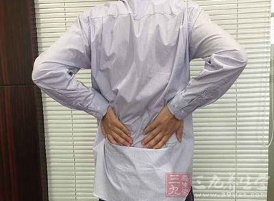 腰膝酸痛,或腰背冷痛,畏寒肢冷 腰膝酸痛,或腰背冷痛,畏寒肢冷