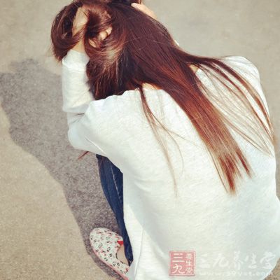 有的人認為是憂郁的,損害心髒,病及陽明脈 有的人認為是憂郁的,損害心髒,病及陽明脈