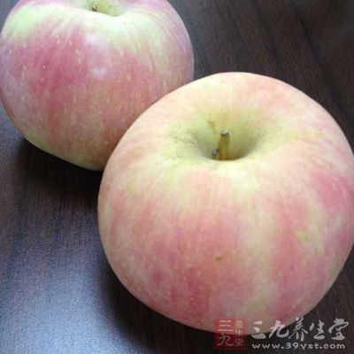 蘋果營養價值極高,吃蘋果有助於降胃火 蘋果營養價值極高,吃蘋果有助於降胃火