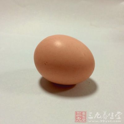 雞蛋五粒,瘦肉,冬菇,西芹各10g 雞蛋五粒,瘦肉,冬菇,西芹各10g