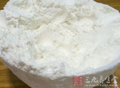 低筋粉220克,高筋粉30克,豬油175克 低筋粉220克,高筋粉30克,豬油175克
