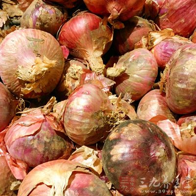 不宜同時食用土豆、洋蔥、青蔥、橘子 不宜同時食用土豆、洋蔥、青蔥、橘子