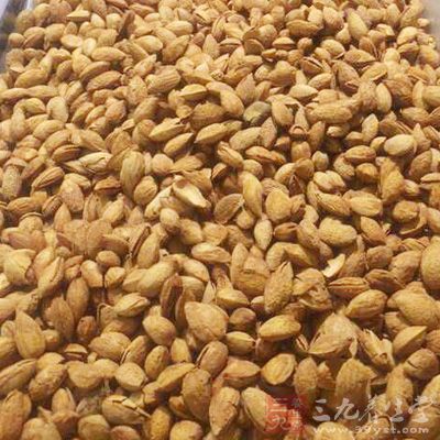 不能與菱、杏仁、商陸、蜂蜜、醬油、醋同食 不能與菱、杏仁、商陸、蜂蜜、醬油、醋同食