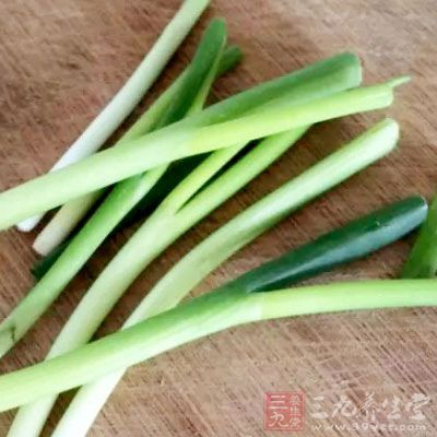 這塊姜有顆大，用了三根蔥