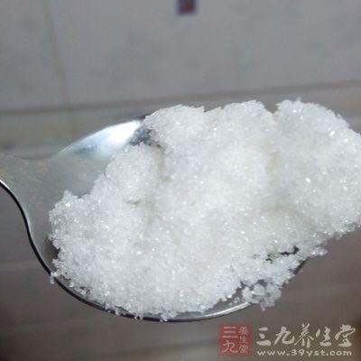 全麥餅干屑105克，白糖50克，黃油55克