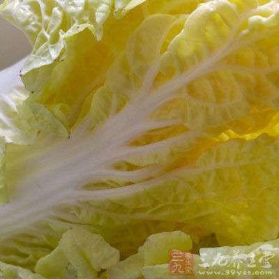 脆皮腸5個，白菜1/2棵
