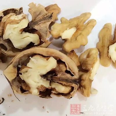熟核桃適量,白砂糖適量,黃油,白芝麻,油適量 熟核桃適量,白砂糖適量,黃油,白芝麻,油適量