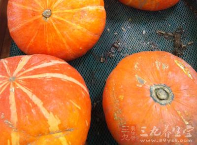 南瓜,白面,蔥花,鹽,核桃仁,糖 南瓜,白面,蔥花,鹽,核桃仁,糖