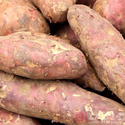 主料：紅薯數個