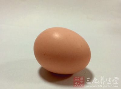 高粉200克,糖20克,鹽2克,奶粉10克,全蛋25克 高粉200克,糖20克,鹽2克,奶粉10克,全蛋25克