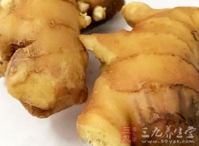 淨雞100克,京蔥80克,姜20克 淨雞100克,京蔥80克,姜20克