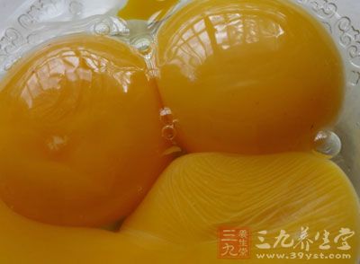 經典的韓國泡菜，小辣椒，洋蔥，雞蛋，面粉，文蛤，香蔥，胡蘿卜