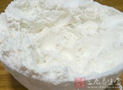 面粉、牛肉餡、洋蔥、雞蛋
