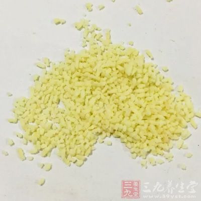 帶魚豬肉片,臘八蒜,豆腐干鹽,雞精,醬油,白糖,臘八醋,八角,香油,面粉 帶魚豬肉片,臘八蒜,豆腐干鹽,雞精,醬油,白糖,臘八醋,八角,香油,面粉