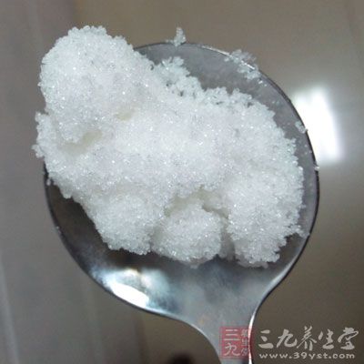 將面粉、糖、baking powder混合攪拌均勻
