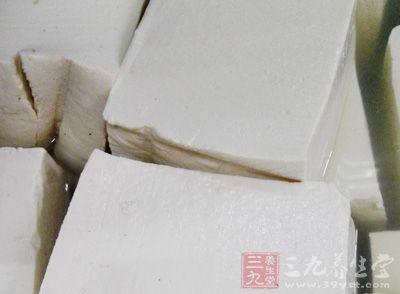 干黃豆230克，水405毫升，鹵水8毫升
