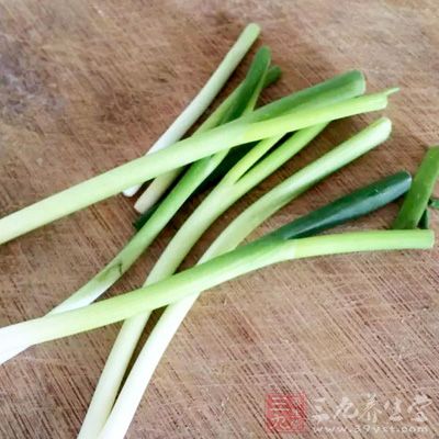 米豆腐，半肥半瘦肉，青紅椒，小蔥，麻婆豆腐料，豆瓣醬
