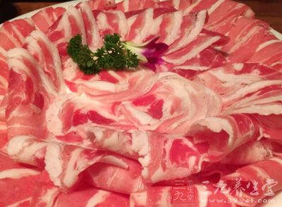羊肉雖然好吃，不應貪嘴。暑熱天或發熱病人慎食之