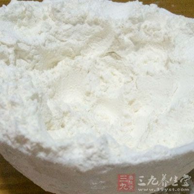 高筋面粉400公克,低筋面粉200公克,干酵母粉12公克 高筋面粉400公克,低筋面粉200公克,干酵母粉12公克