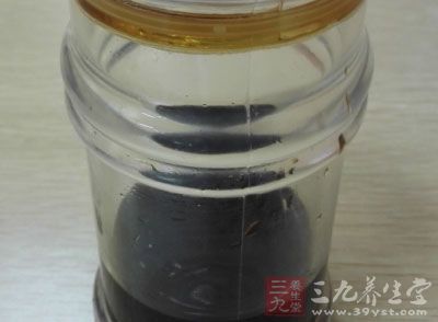雞蛋，饅頭，鹽，蘿卜，糖，醋