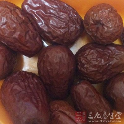 枸杞，大棗，洋參