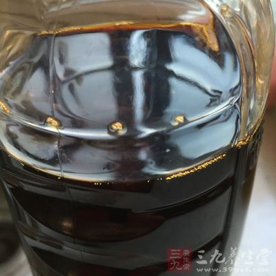 老抽少許,鹽少許,八角一枚,姜一片,蔥絲少量 老抽少許,鹽少許,八角一枚,姜一片,蔥絲少量