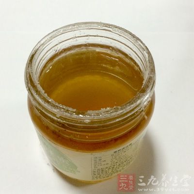 蛋50公克,細砂糖20公克,蜂蜜20公克 蛋50公克,細砂糖20公克,蜂蜜20公克