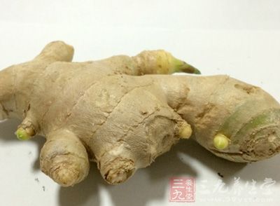 光雞1只,鮮人三3條,冬菇十來個,淮山十來片,姜4片,料酒2大匙,鹽與味精少許 光雞1只,鮮人三3條,冬菇十來個,淮山十來片,姜4片,料酒2大匙,鹽與味精少許